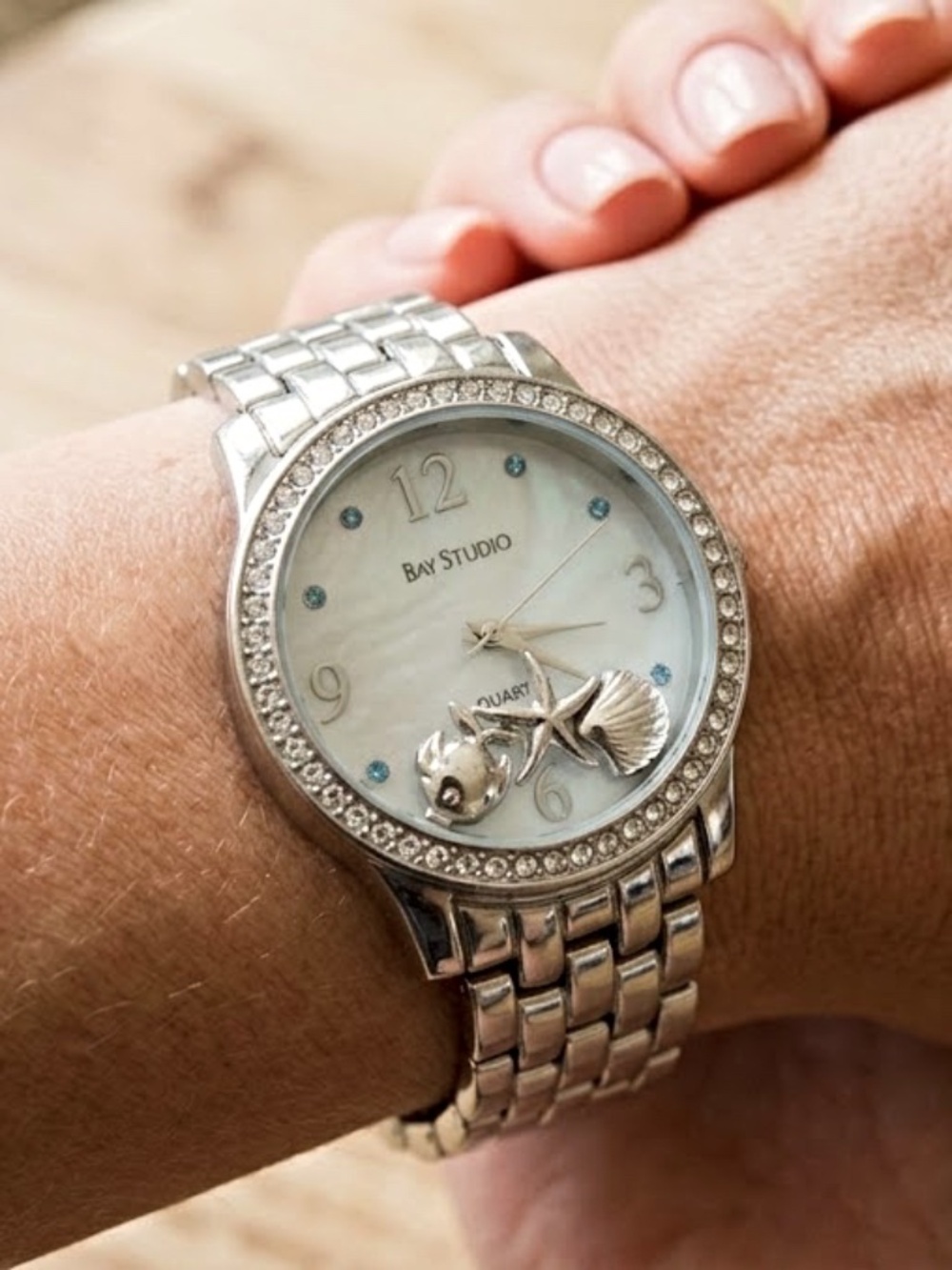 Ladies BAY STUDIO Sea Shell Watch Silver Color with Crystals